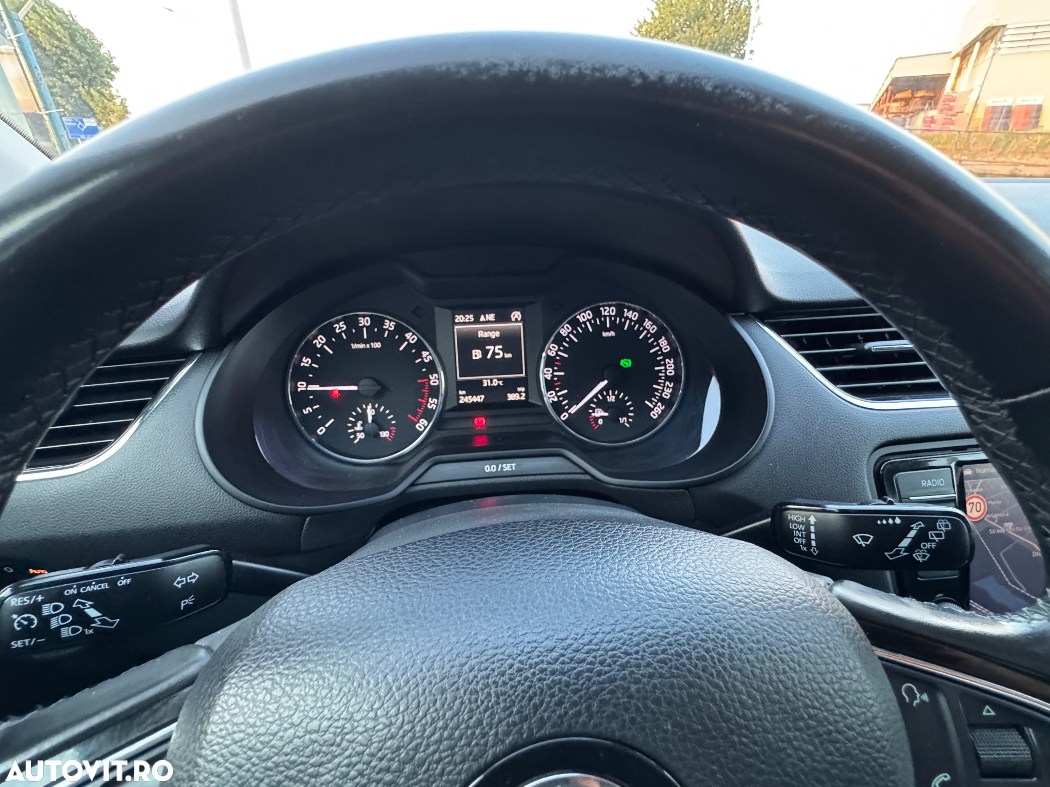 Skoda Octavia 1.6 TDI DPF DSG Elegance - 21