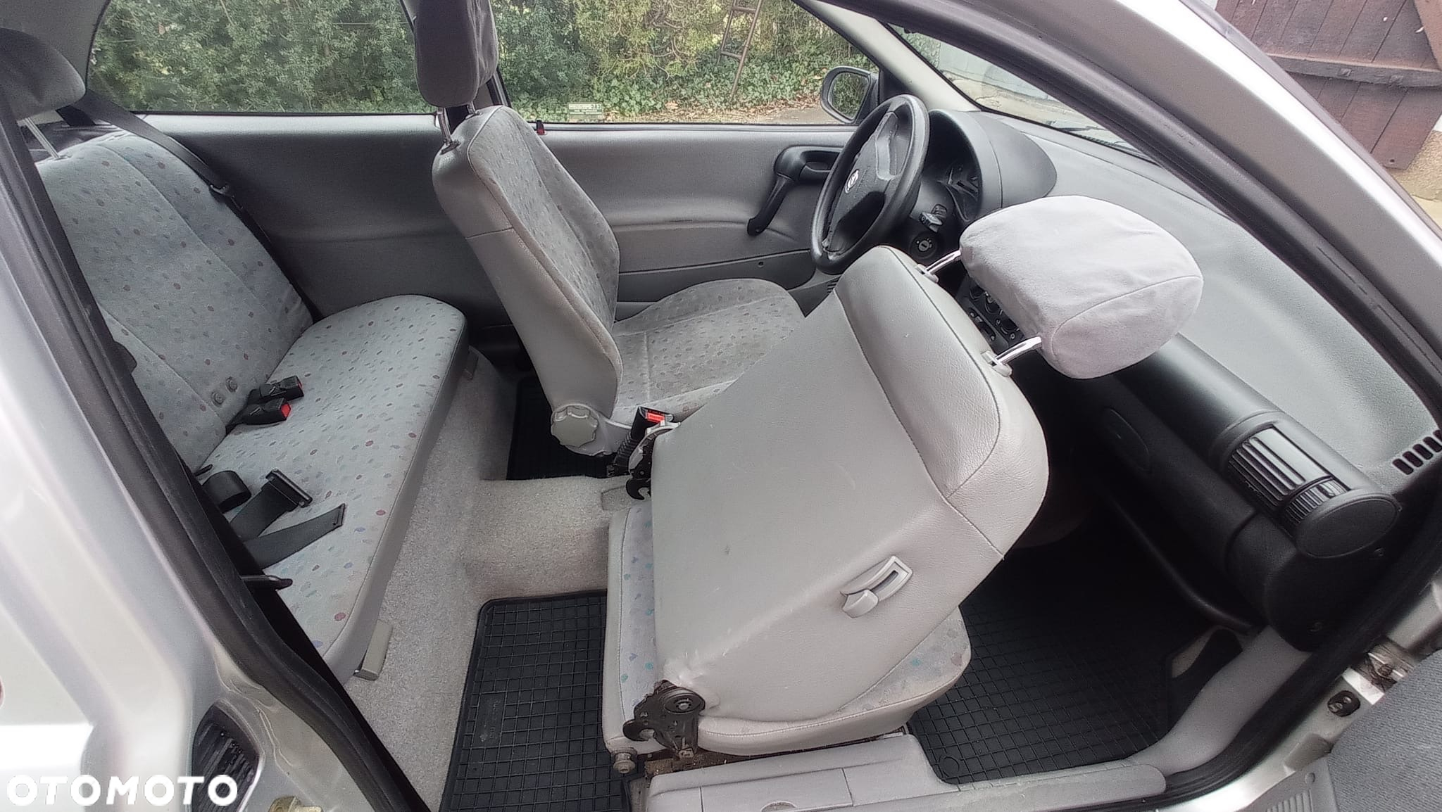 Opel Corsa 1.0 City 12v - 12