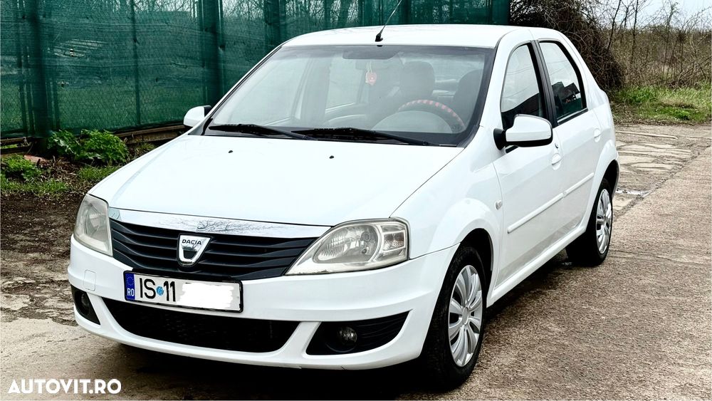 Dacia Logan 1.2 16V Laureate - 1