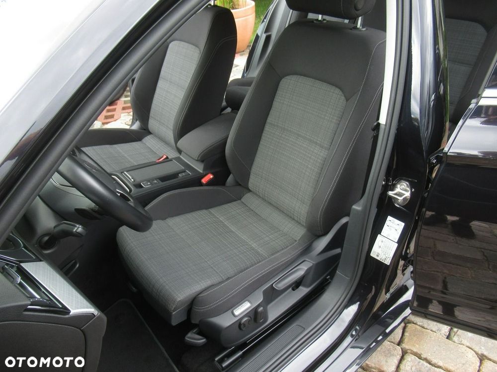 Volkswagen Passat 2.0 TSI Business DSG - 6