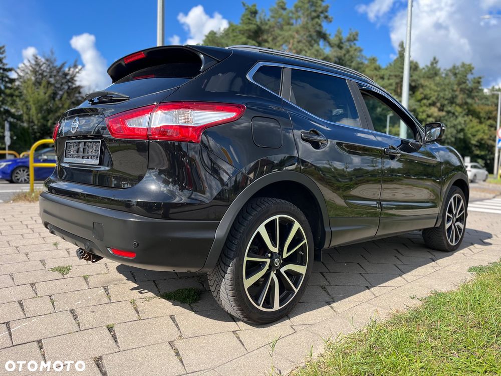 Nissan Qashqai 1.6 DCi ALL-MODE 4x4i TEKNA+ - 12