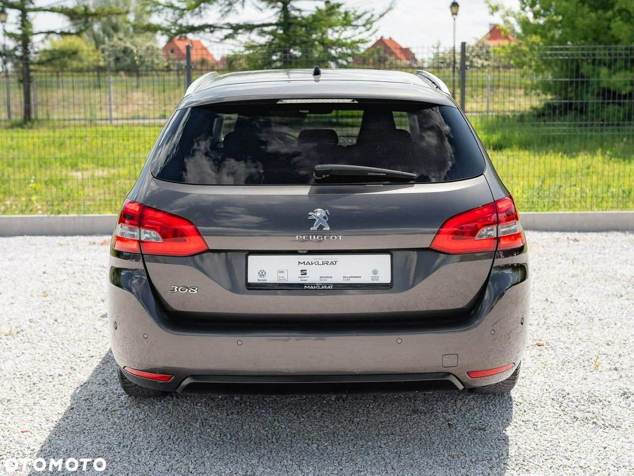 Peugeot 308 1.5 BlueHDi Road Trip S&S EAT8 - 11