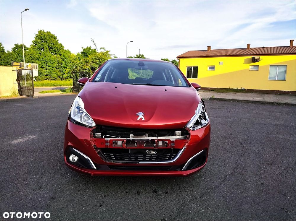Peugeot 208 PureTech 82 Start & Stop Allure - 2