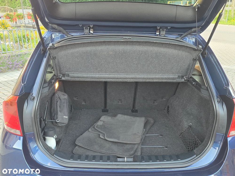 BMW X1 sDrive20d - 19