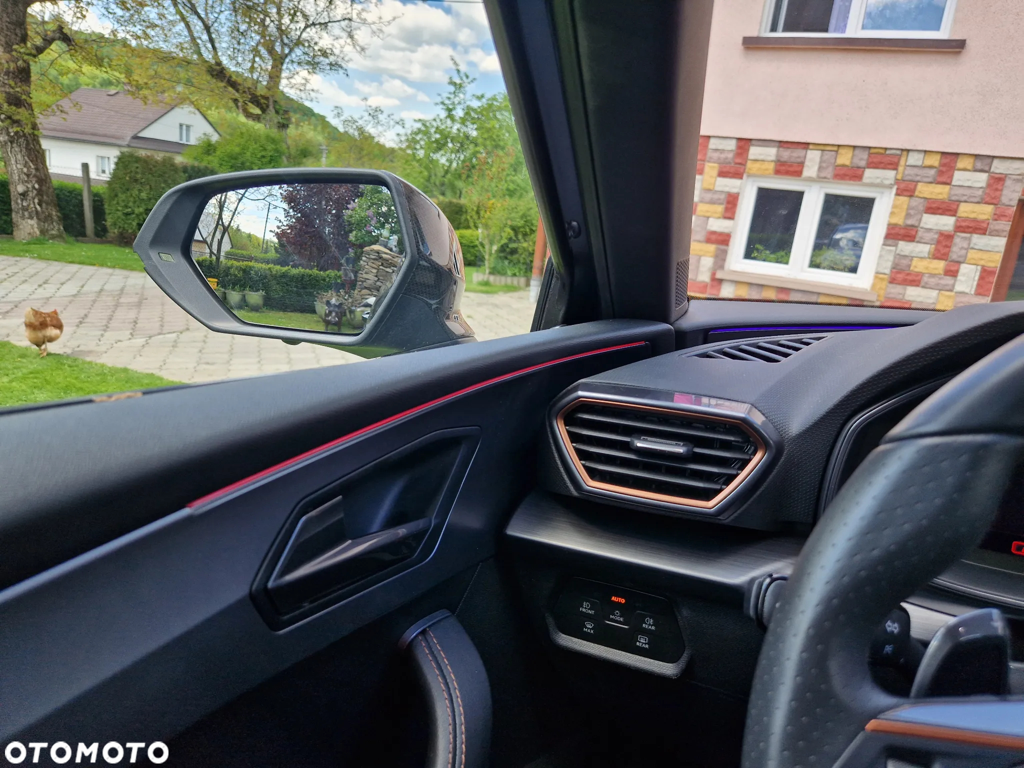 Cupra Leon 2.0 TSI DSG - 33