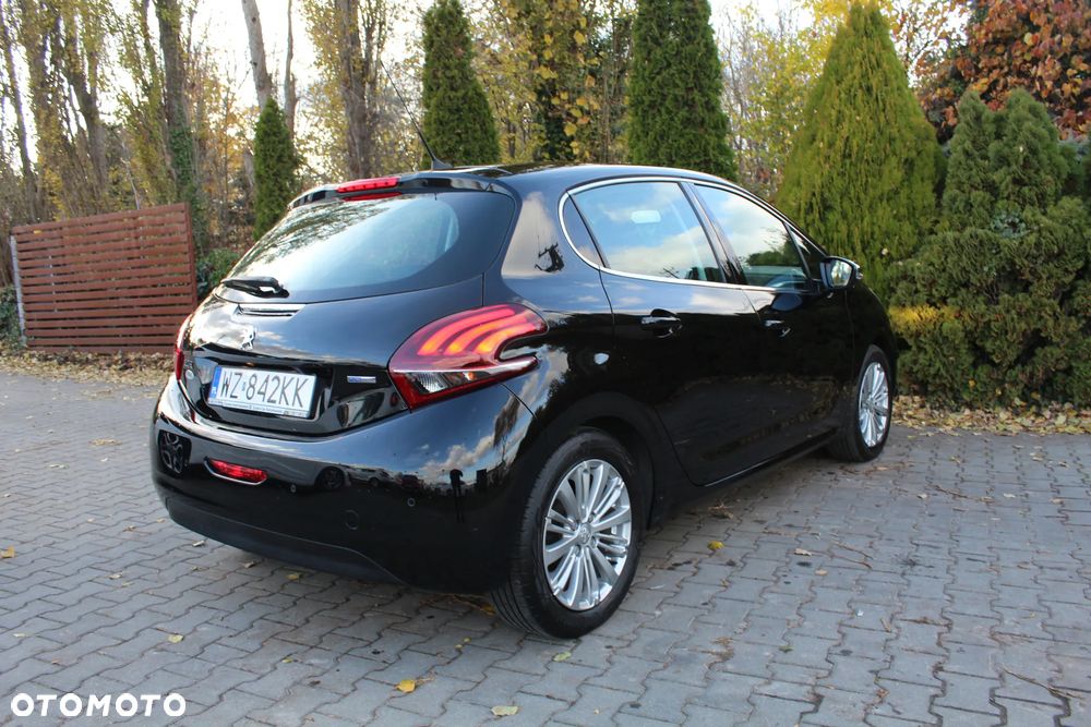Peugeot 208 1.2 PureTech Allure - 7