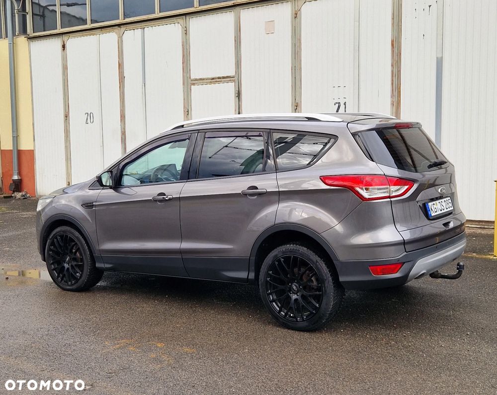 Ford Kuga 2.0 TDCi FWD Titanium - 8