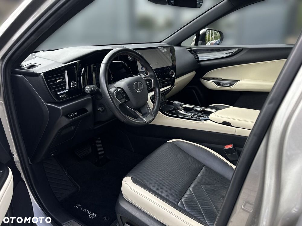 Lexus NX 350h Prestige AWD - 14