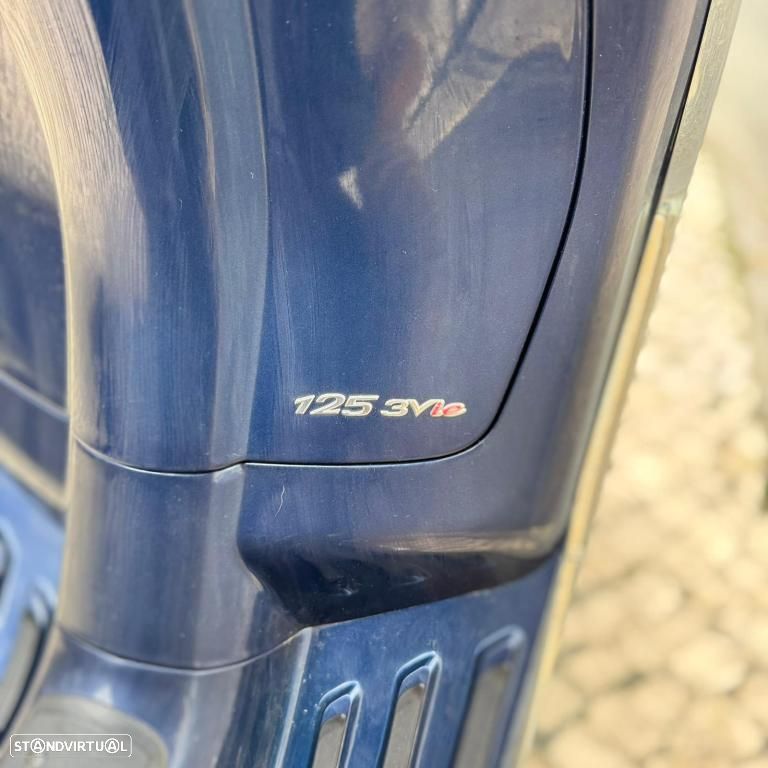 Vespa Primavera 125 - 8
