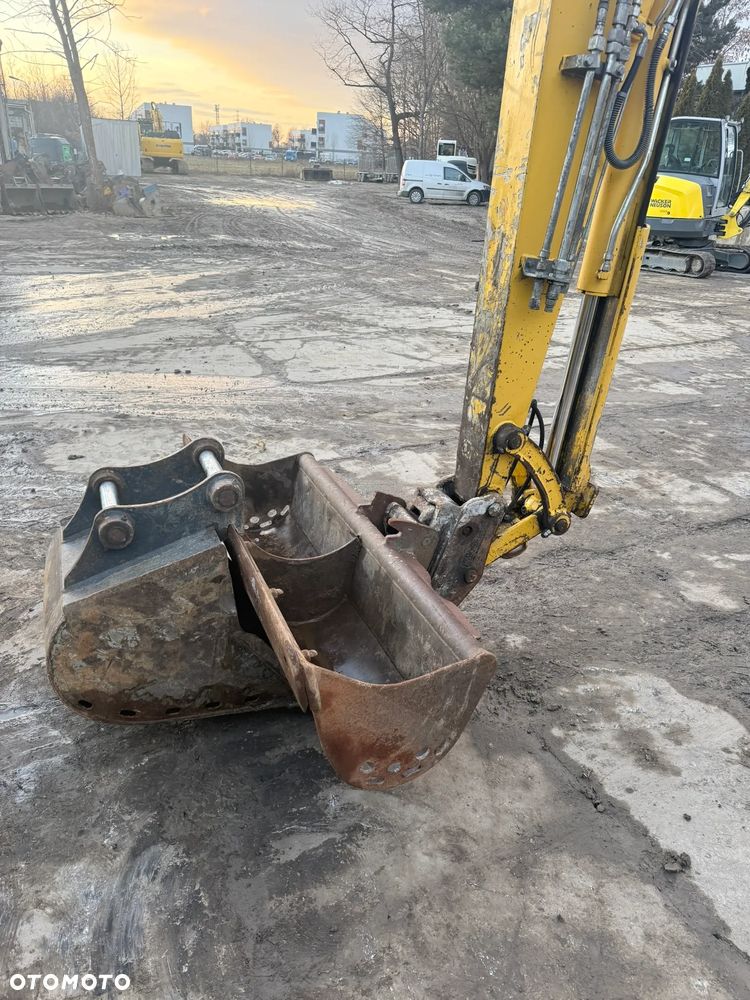 Komatsu PC 80 MR 5 - 15