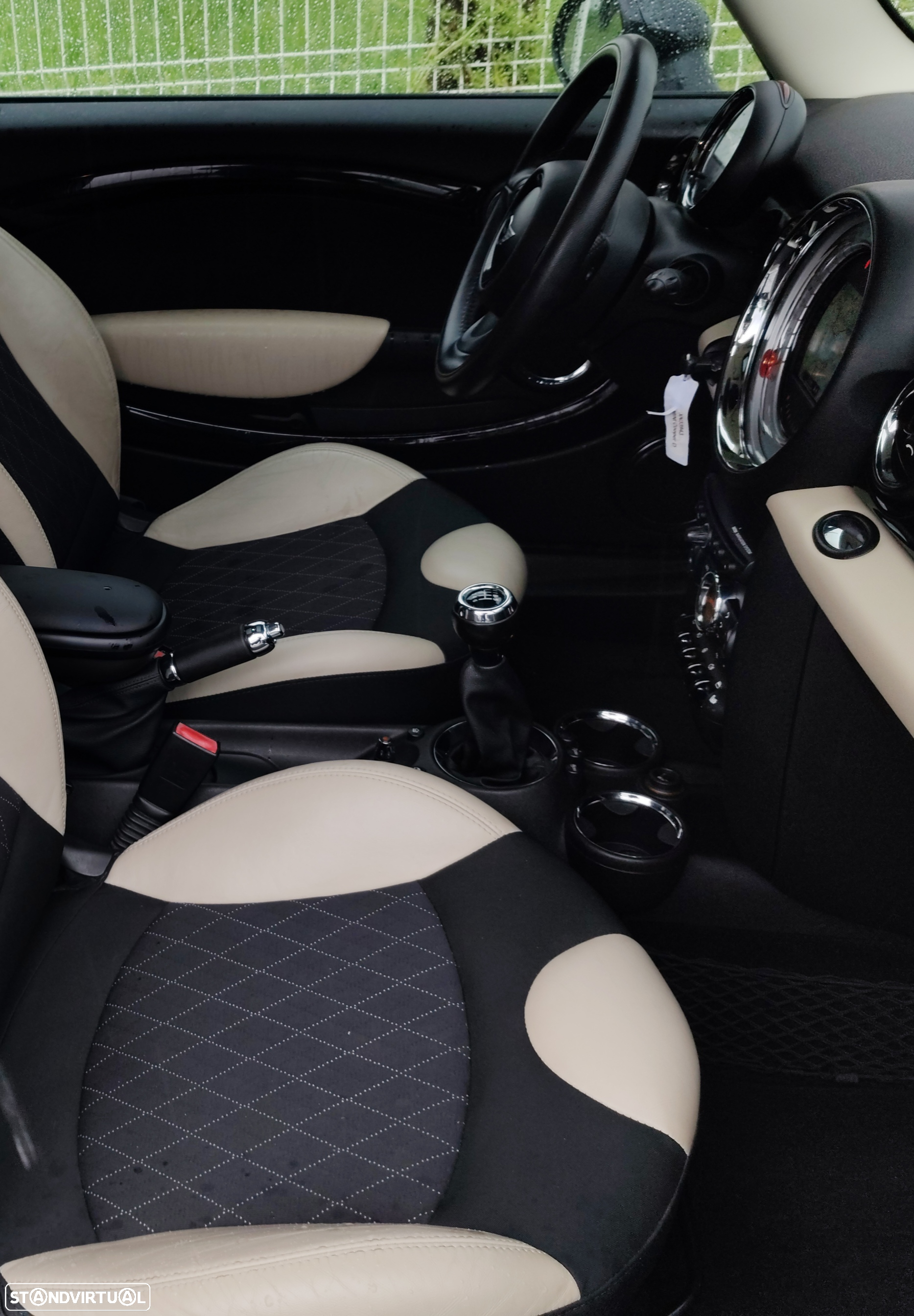 MINI 3 Portas Cooper D - 14