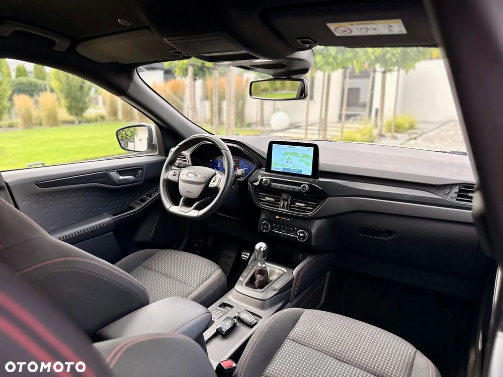 Ford Kuga 2.0 EcoBlue Hybrid ST-LINE - 20