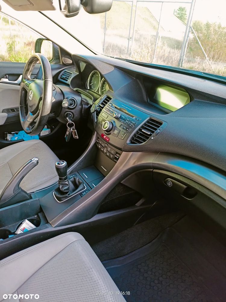 Honda Accord 2.0 Elegance - 8