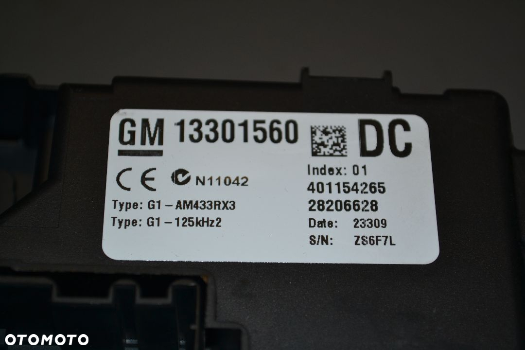 OPEL CORSA D MODUŁ BSI 13301560 - 3
