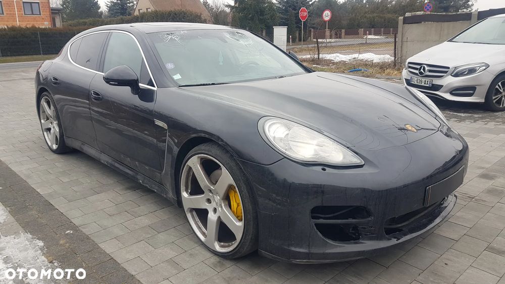 Porsche Panamera 4S PDK - 5