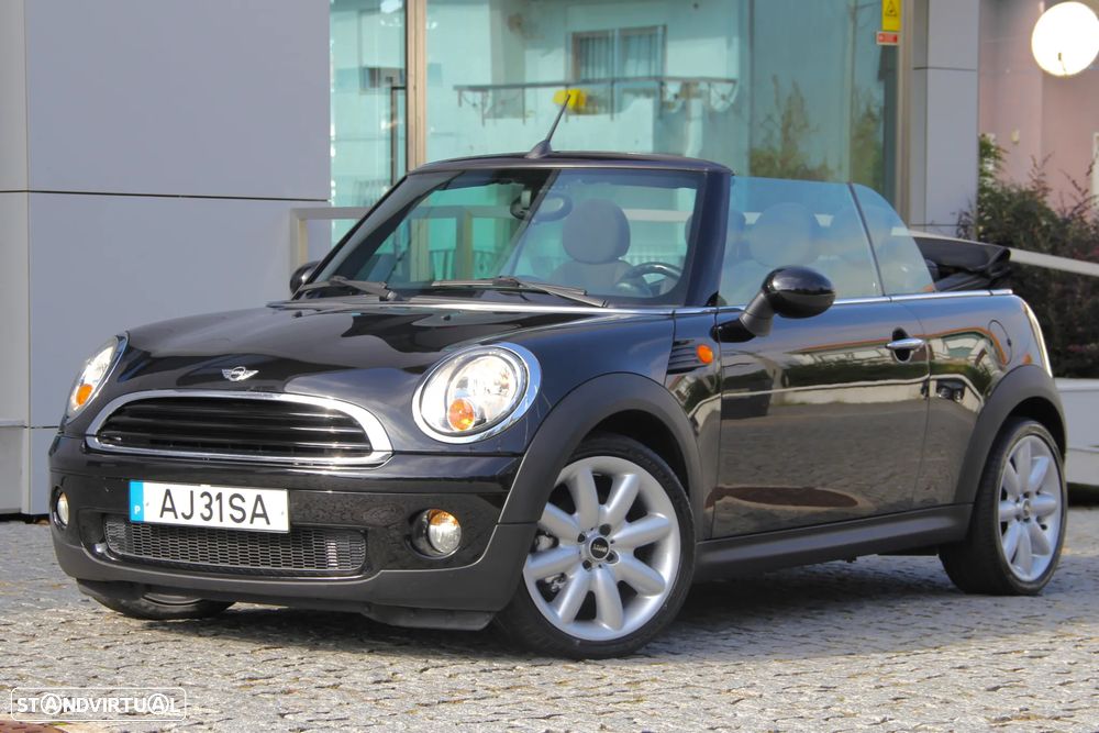 MINI Cabrio - 7