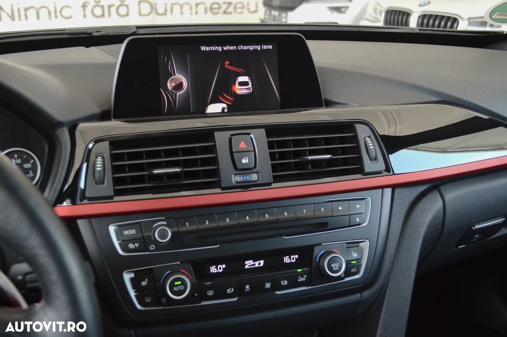 BMW Seria 3 320d Aut. Sport Line - 9