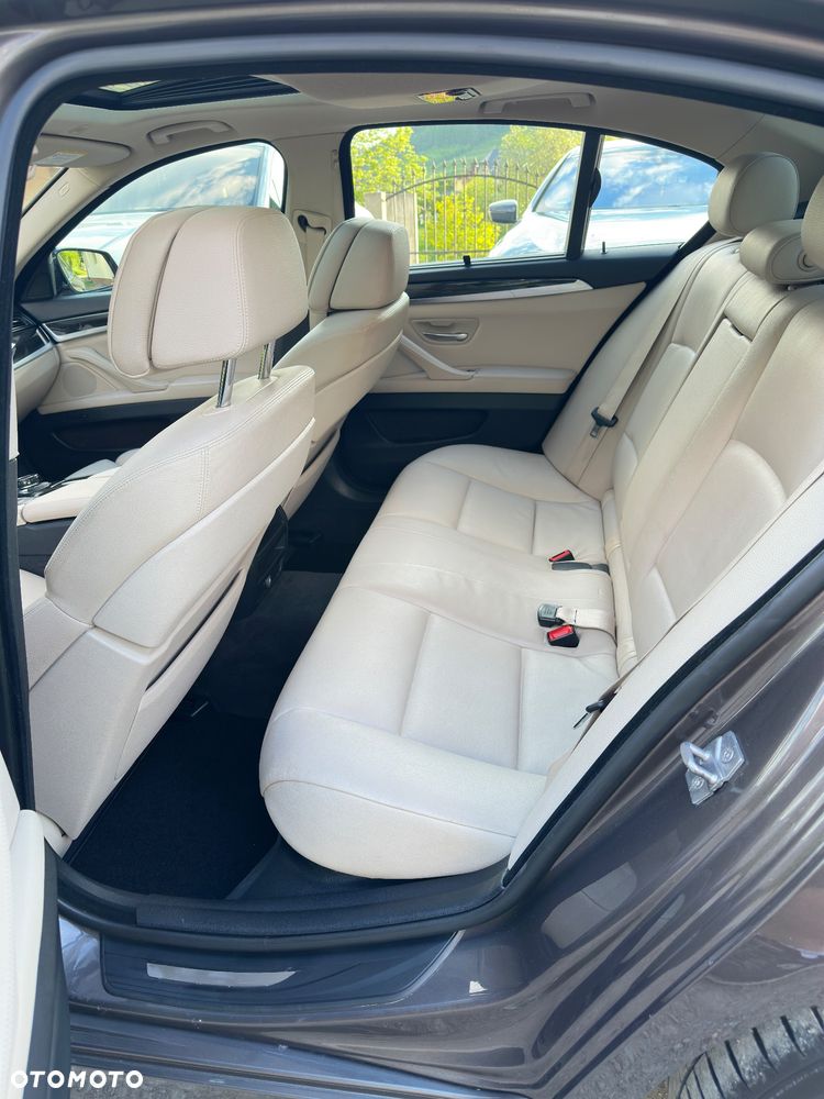 BMW Seria 5 - 8