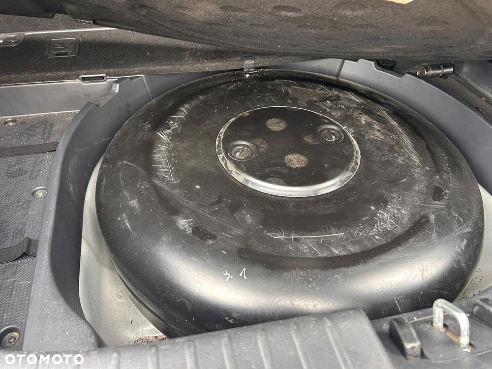 Hyundai i30 1.4 Classic + - 10