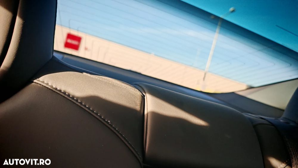 Tesla Model 3 Standard - 24