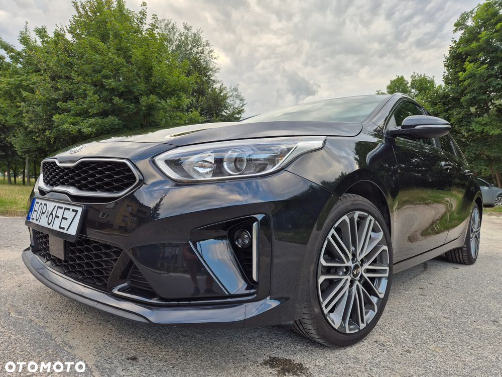 Kia Ceed 1.6 CRDi DCT GT Line - 10