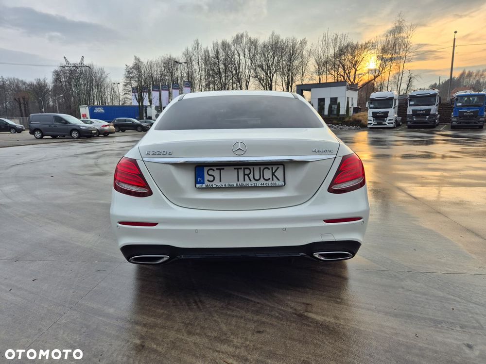 Mercedes-Benz Klasa E 220 d 4-Matic Avantgarde - 8