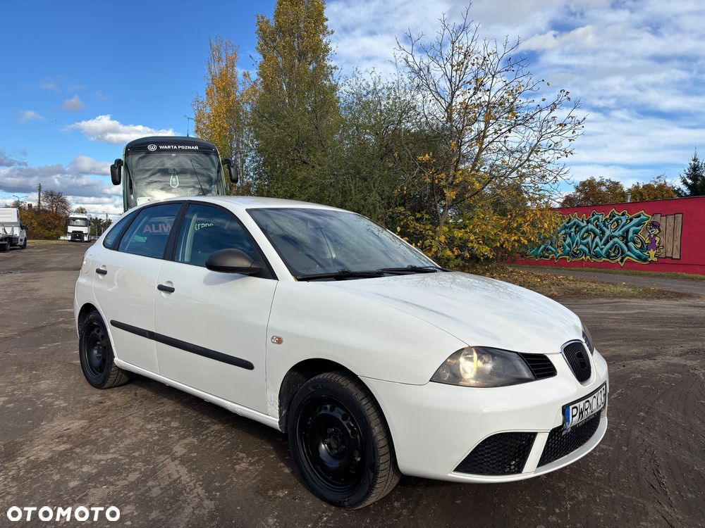 Seat Ibiza 2008 photo 2