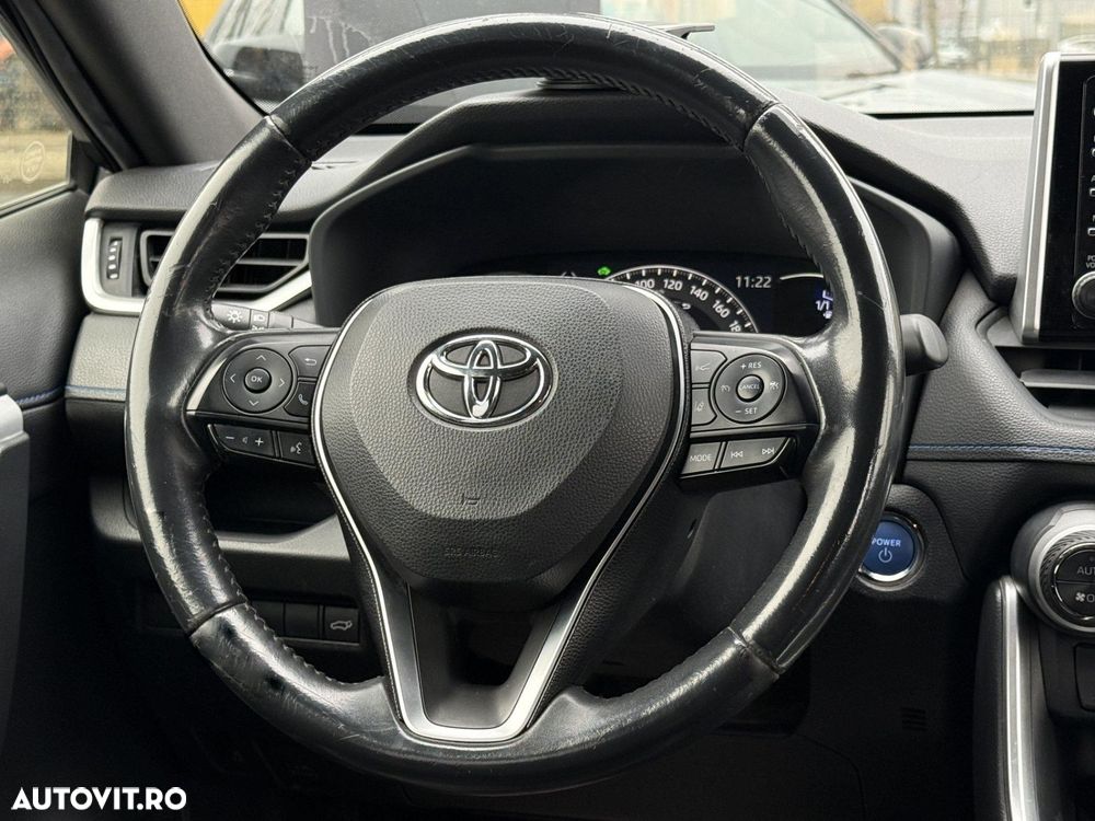 Toyota RAV4 - 7