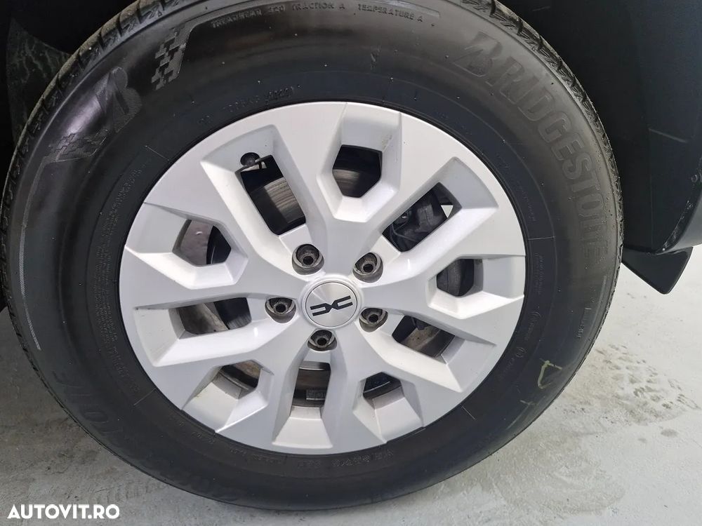 Dacia Duster ECO-G 100 Journey - 4