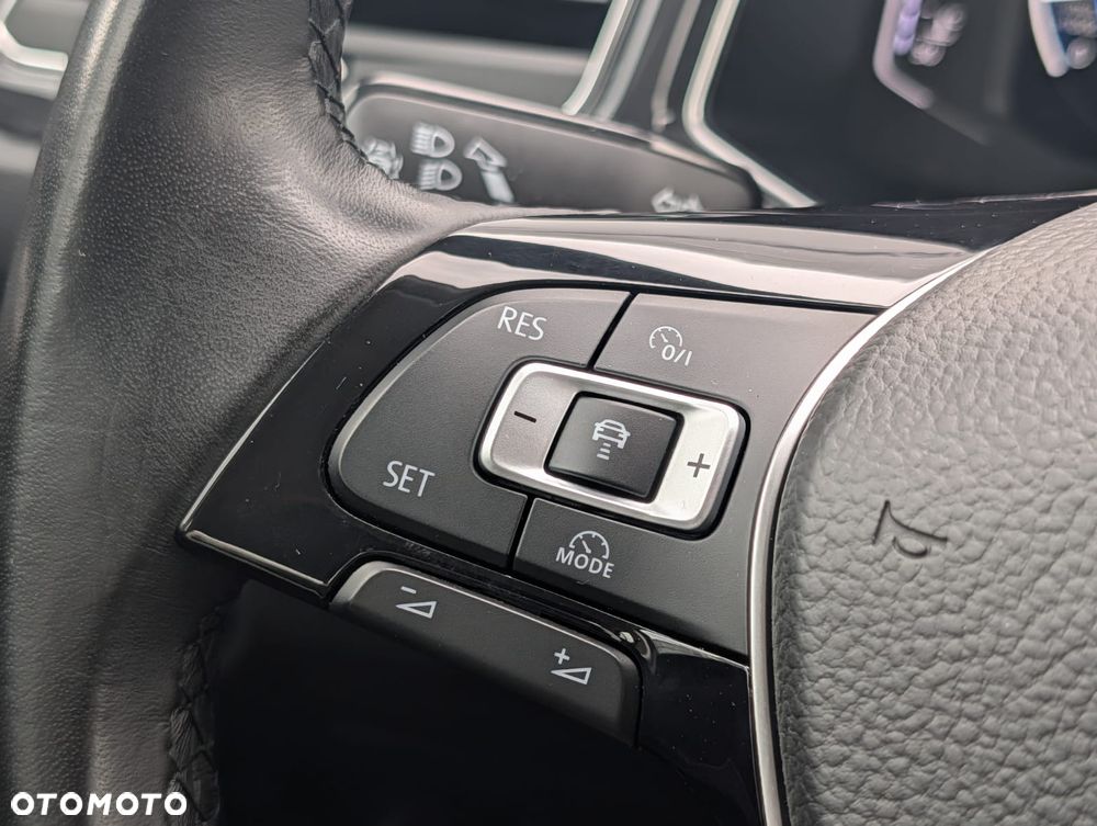 Volkswagen T-Roc 1.5 TSI GPF ACT Premium DSG - 22