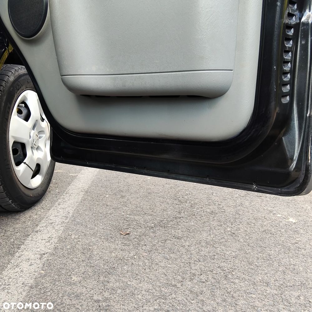 Opel Vivaro L1H1 DPF - 21