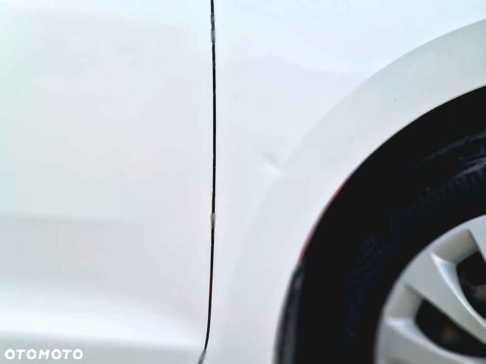 Skoda RAPID 1.4 TDI DPF Ambition - 17