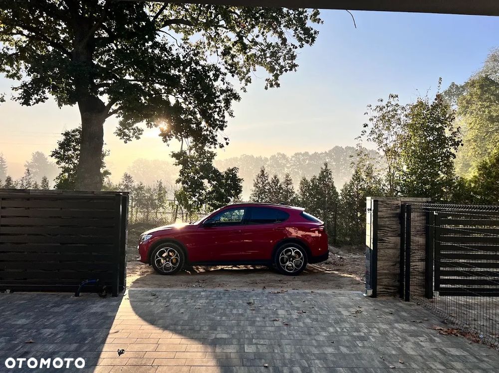 Alfa Romeo Stelvio 2.0 Turbo B-Tech Edition Q4 - 2