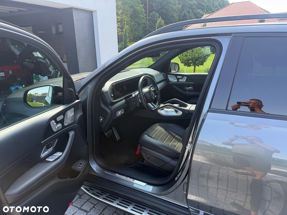Mercedes-Benz GLE 300 d mHEV 4-Matic AMG Line - 4