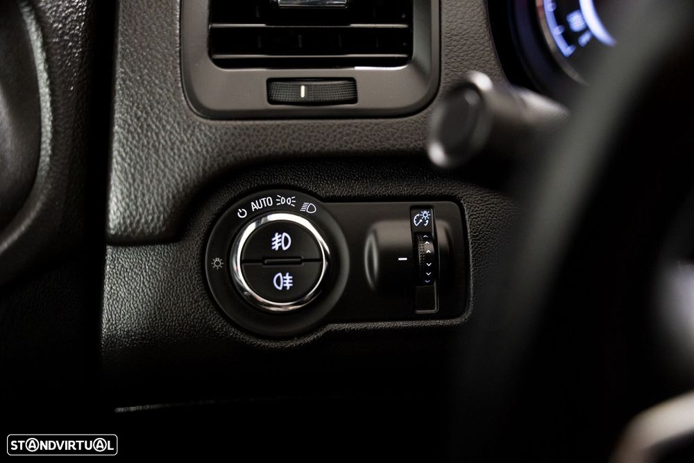 Opel Insignia Sports Tourer 2.0 CDTi Executive S/S - 9