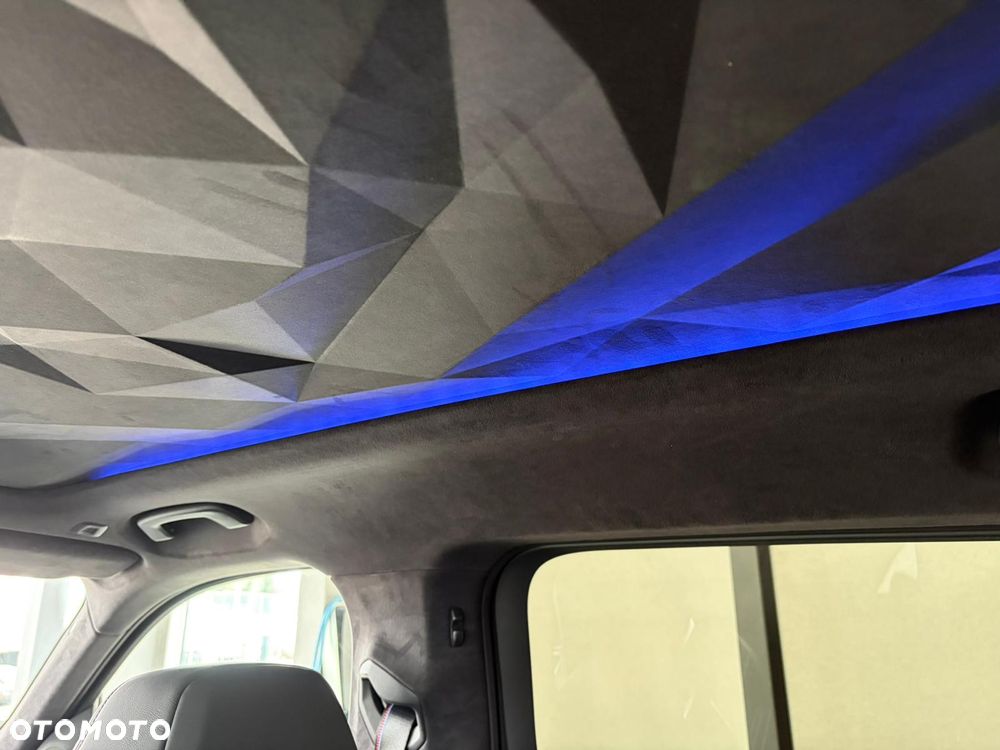 BMW XM 50e PHEV sport - 22
