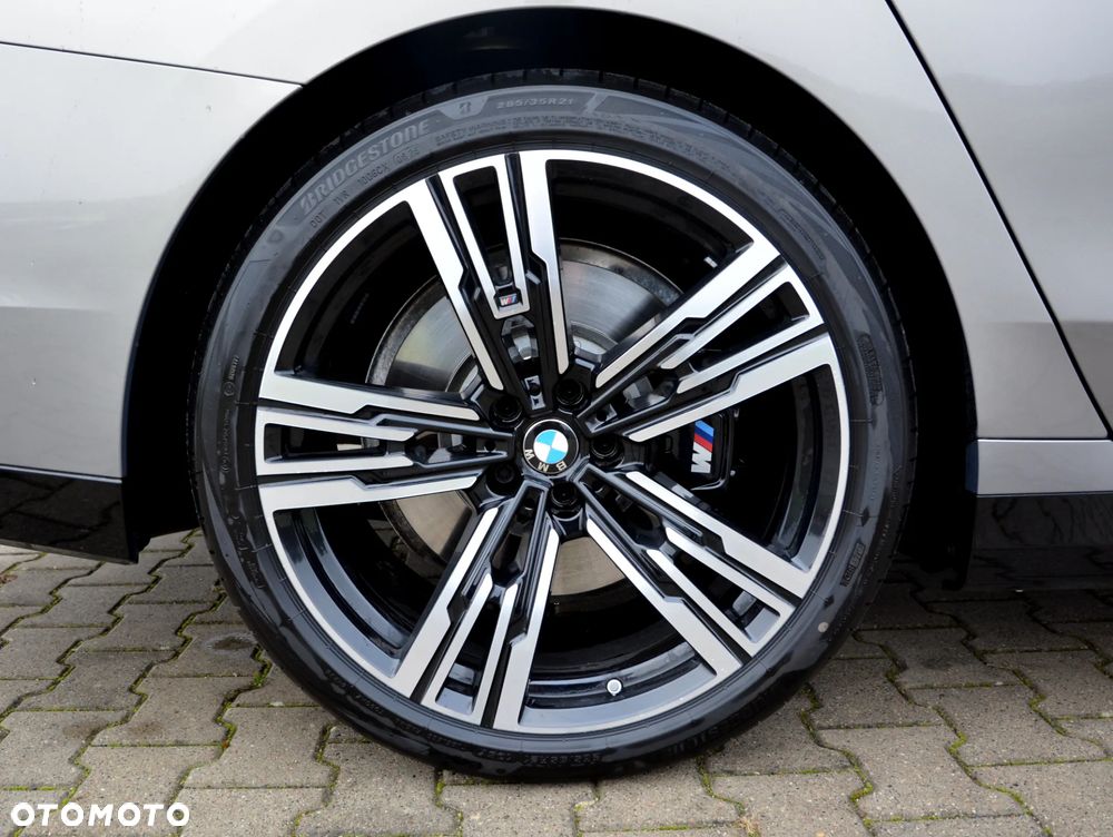 BMW Seria 7 740d xDrive mHEV sport - 7