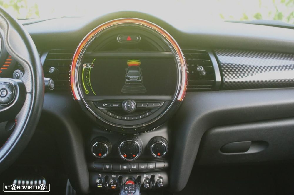 MINI 3 Portas John Cooper Works Auto Desportiva - 14