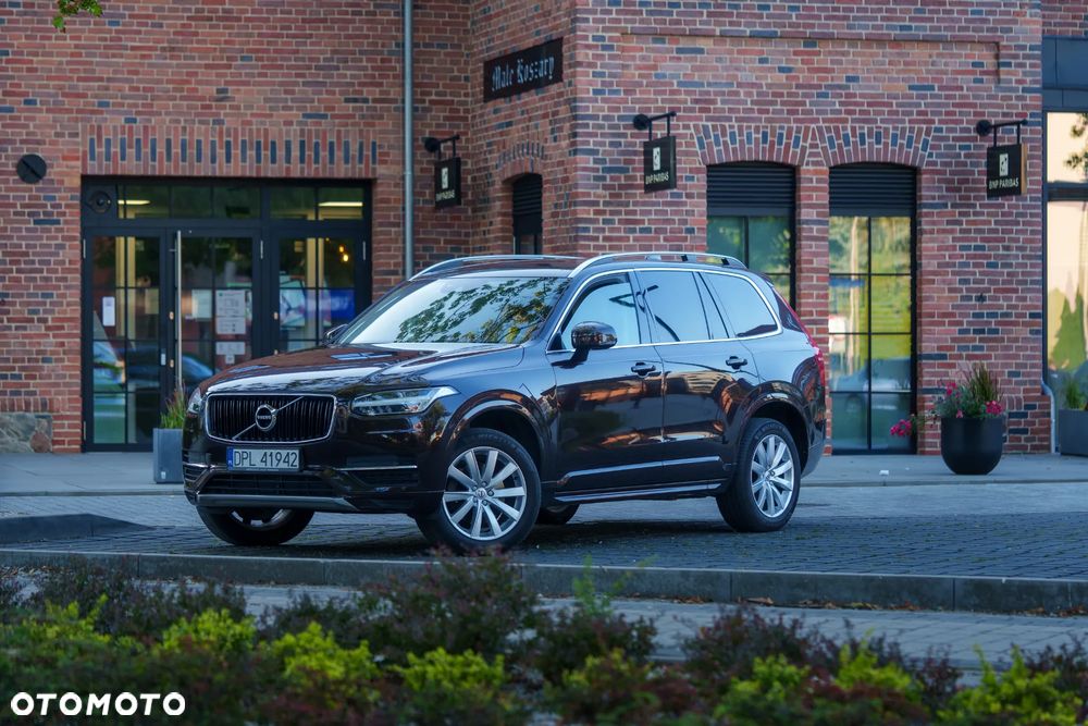 Volvo XC 90 D5 AWD Momentum - 5