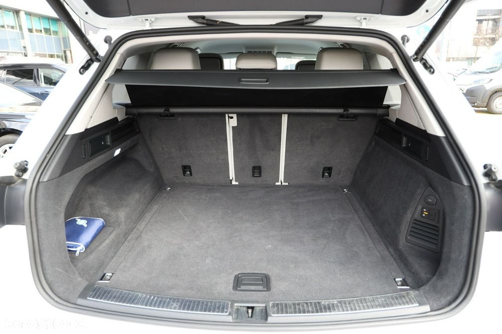 Volkswagen Touareg 3.0 V6 TFSI 4Motion Elegance - 38