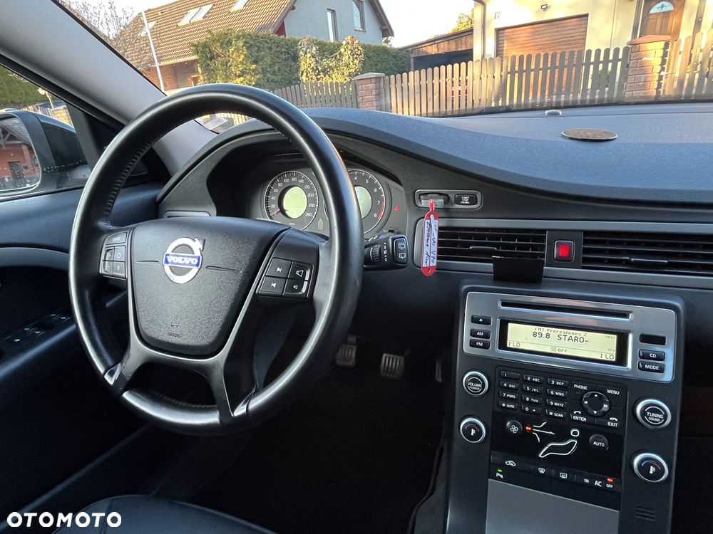 Volvo V70 2.0 - 17