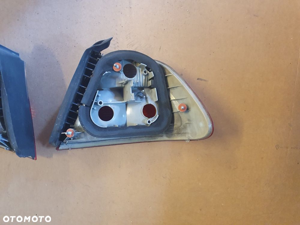 LAMPA L/P TYŁ BMW E46 COUPE - 5