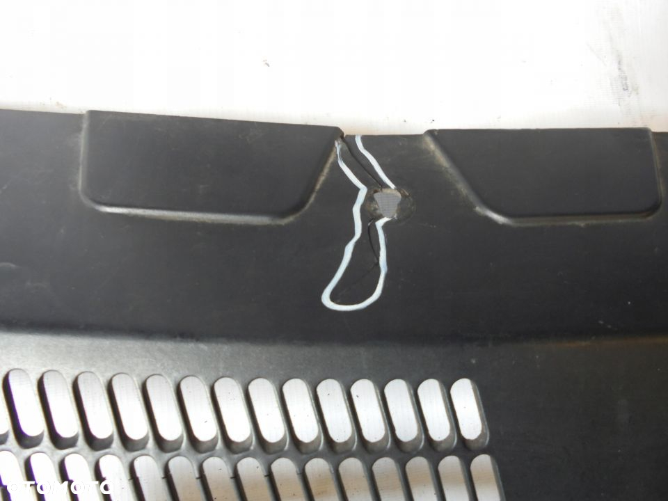 TRANSPORTER T5 7H ATRAPA GRILL 7H0807101 - 2