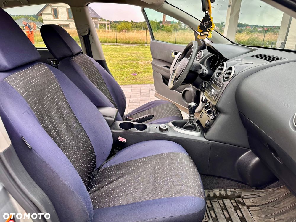 Nissan Qashqai 2.0 4x4 Visia - 11