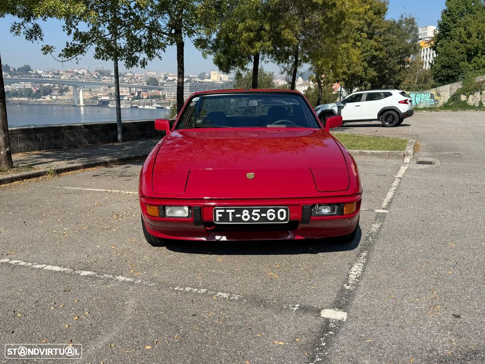 Porsche 924 1980 photo 4