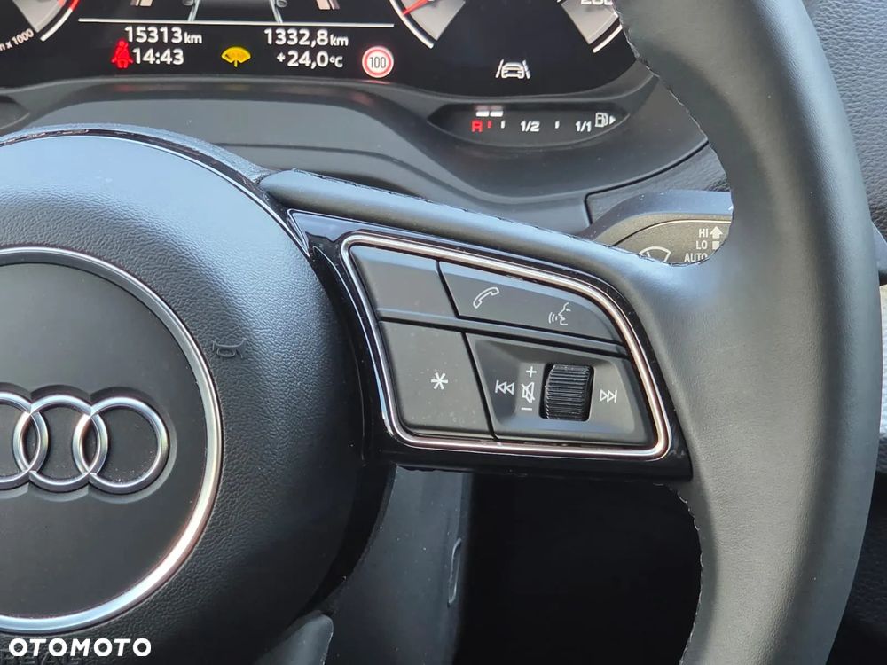 Audi Q2 30 TFSI - 17