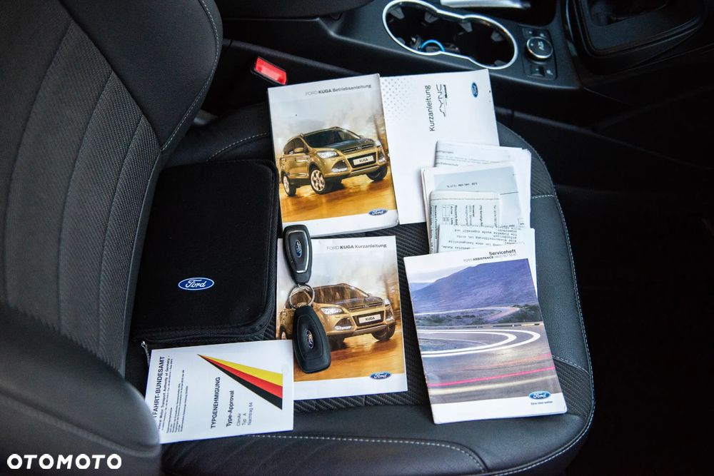 Ford Kuga 2.0 TDCi 4x4 Titanium - 28