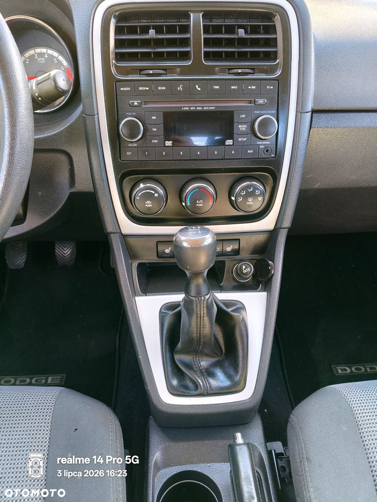 Dodge Caliber 2.0 SXT - 9