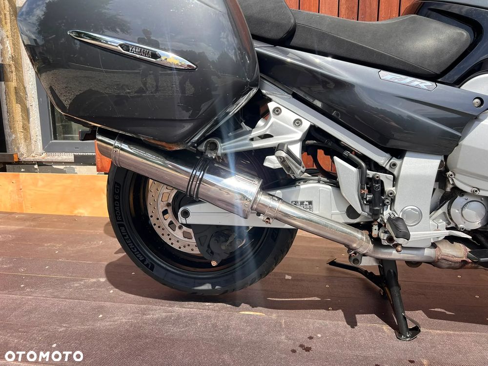 Yamaha FJR - 12
