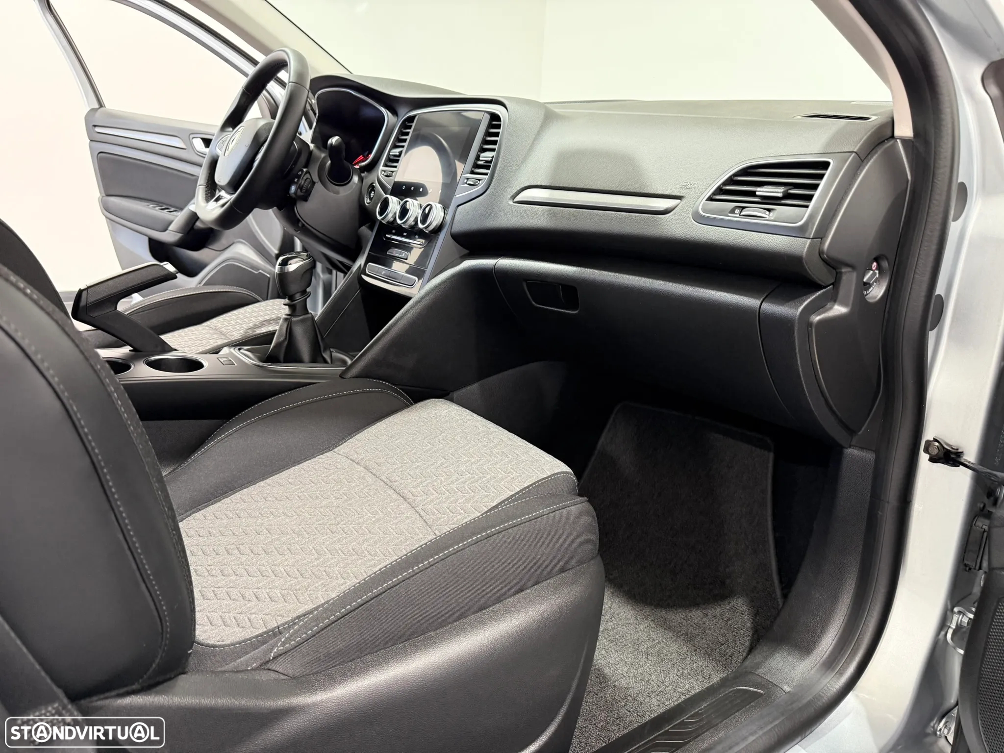 Renault Mégane Sport Tourer 1.5 Blue dCi Limited - 33